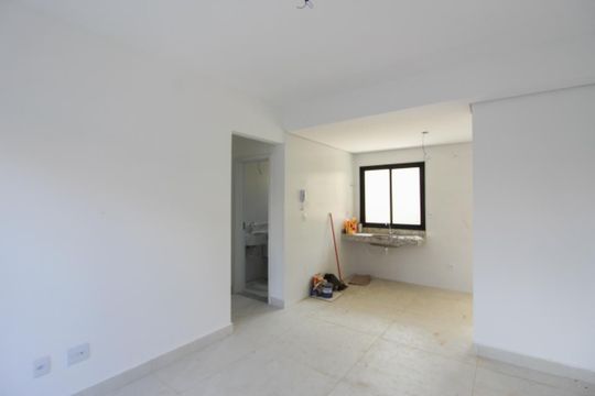 Sala de apartamento à venda com 2 quartos, 137m² em Santa Monica, Belo Horizonte