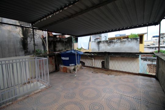 Terraço de casa à venda com 2 quartos, 100m² em Penha, Rio de Janeiro
