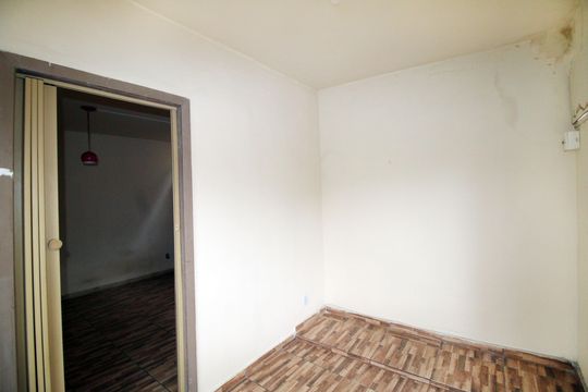 Quarto 2 de casa à venda com 2 quartos, 100m² em Penha, Rio de Janeiro