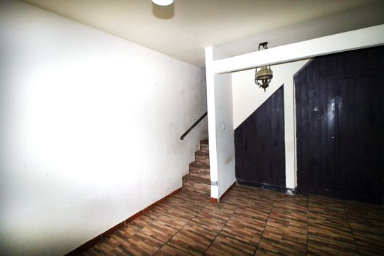 Sala de casa à venda com 2 quartos, 100m² em Penha, Rio de Janeiro