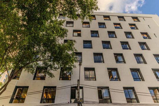 Fachada de kitnet/studio para alugar com 1 quarto, 23m² em República, São Paulo