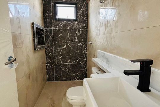 Casa à venda com 3 quartos, 170m² em Cabral, Contagem