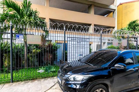 Fachada da Entrada de apartamento à venda com 2 quartos, 76m² em Vila Kosmos, Rio de Janeiro