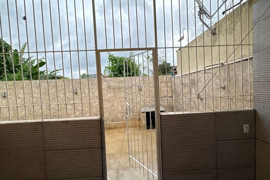 Área externa de casa para alugar com 2 quartos, 270m² em Vargem Grande, Rio de Janeiro