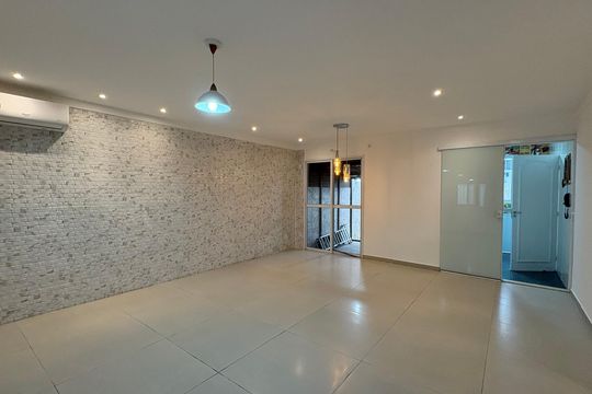 Casa para alugar com 2 quartos, 270m² em Vargem Grande, Rio de Janeiro