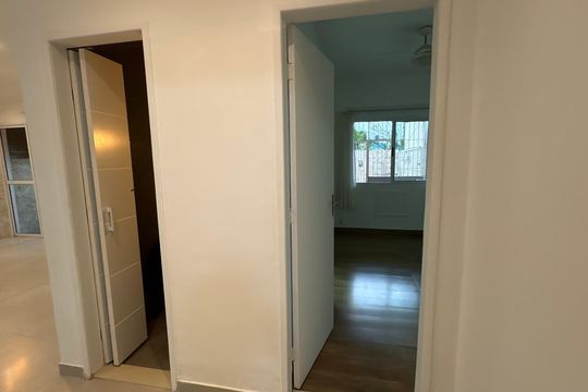 Casa para alugar com 2 quartos, 270m² em Vargem Grande, Rio de Janeiro