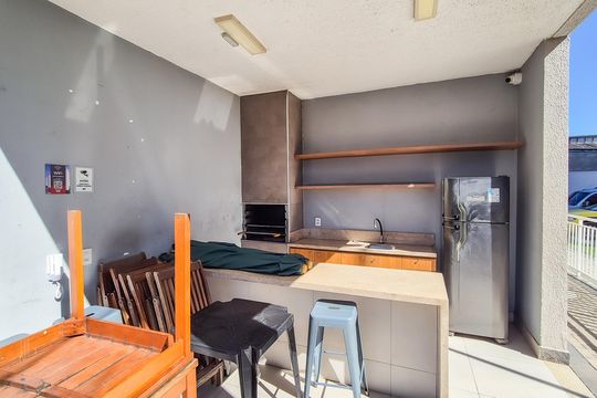 Área comum de apartamento para alugar com 2 quartos, 52m² em Ramos, Rio de Janeiro