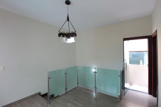Hall de casa para alugar com 4 quartos, 450m² em Europa, Belo Horizonte
