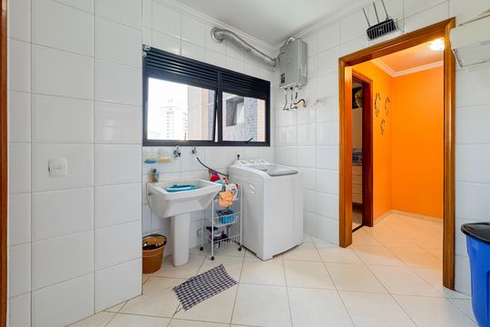 Área de Serviço de apartamento à venda com 3 quartos, 202m² em Chácara Klabin, São Paulo
