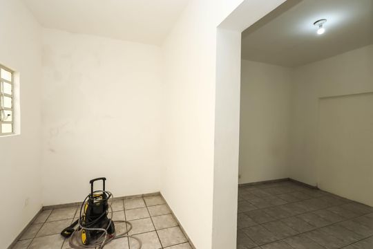 Copa de casa para alugar com 3 quartos, 100m² em Cambuci, São Paulo