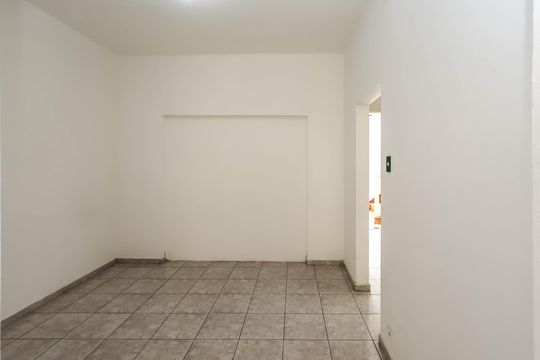 Copa de casa para alugar com 3 quartos, 100m² em Cambuci, São Paulo