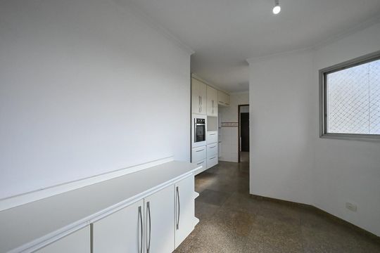 Copa de apartamento para alugar com 4 quartos, 198m² em Vila Suzana, São Paulo