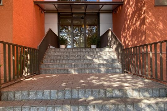Fachada do bloco de apartamento para alugar com 2 quartos, 65m² em Jaguaribe, Osasco