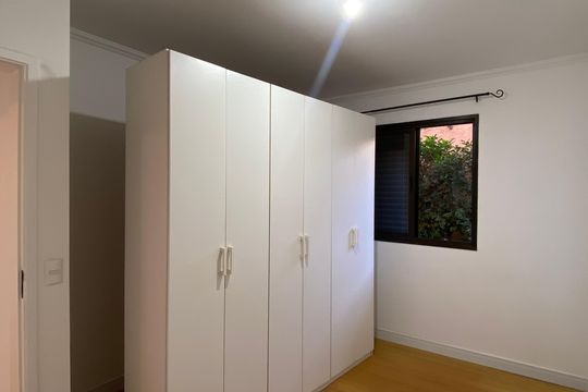 Quarto 1 de apartamento para alugar com 2 quartos, 65m² em Jaguaribe, Osasco