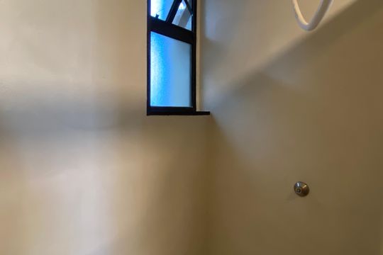 Banheiro social de apartamento para alugar com 2 quartos, 65m² em Jaguaribe, Osasco