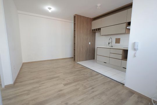 Sala de apartamento à venda com 2 quartos, 42m² em Santa Maria, Santo André