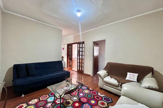 Casa 2 -Sala de casa à venda com 6 quartos, 200m² em Parque Taquaral, Campinas