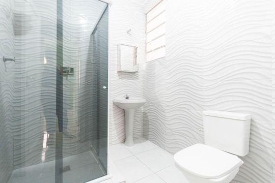 Banheiro Social de apartamento para alugar com 2 quartos, 58m² em Vila Isabel, Rio de Janeiro