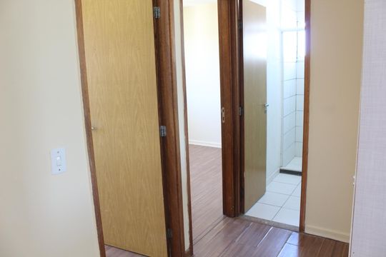 Sala de apartamento para alugar com 2 quartos, 48m² em Jardim Ísis, Cotia
