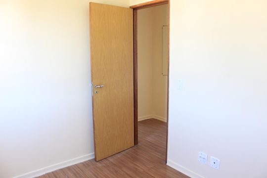 Quarto 2 de apartamento para alugar com 2 quartos, 48m² em Jardim Ísis, Cotia