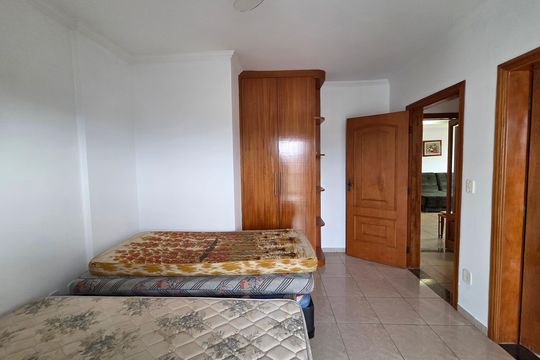 Apartamento para alugar com 4 quartos, 350m² em Guilhermina, Praia Grande