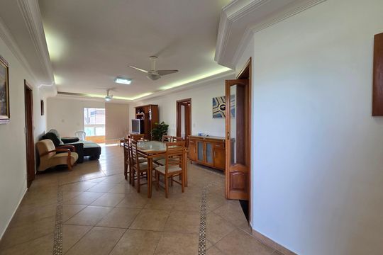 Apartamento para alugar com 4 quartos, 350m² em Guilhermina, Praia Grande