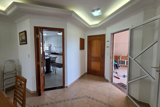 Sala de apartamento para alugar com 4 quartos, 350m² em Guilhermina, Praia Grande