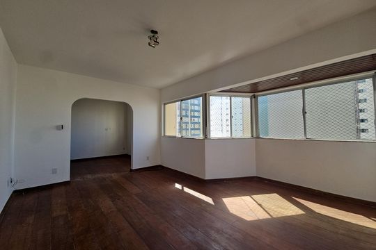 Apartamento para alugar com 3 quartos, 150m² em Pituba, Salvador