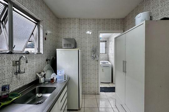 Cozinha de apartamento à venda com 2 quartos, 60m² em Cidade Monções, São Paulo