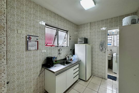 Cozinha de apartamento à venda com 2 quartos, 60m² em Cidade Monções, São Paulo