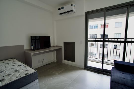 Studio de kitnet/studio para alugar com 1 quarto, 26m² em Cerqueira César, São Paulo
