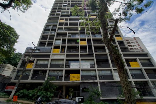 Fachada do Prédio de kitnet/studio para alugar com 1 quarto, 26m² em Cerqueira César, São Paulo