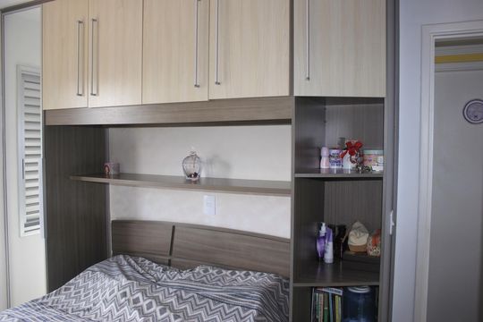 Suíte de apartamento à venda com 2 quartos, 57m² em Vila Augusta, Guarulhos
