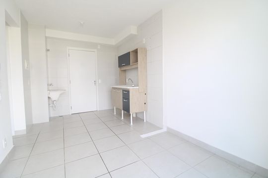 Sala de apartamento para alugar com 2 quartos, 36m² em Socorro, São Paulo