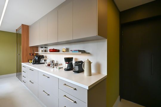 Cozinha de apartamento à venda com 3 quartos, 177m² em Parque do Morumbi, São Paulo
