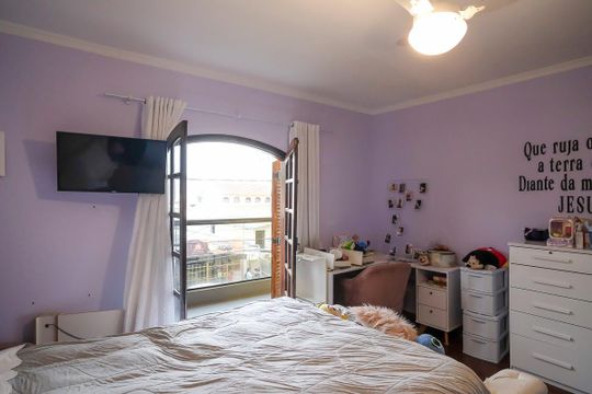 Quarto de casa à venda com 3 quartos, 243m² em Nova Gerti, São Caetano do Sul