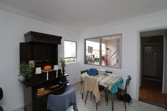 sala Jantar de casa para alugar com 2 quartos, 200m² em Chácara Mafalda, São Paulo
