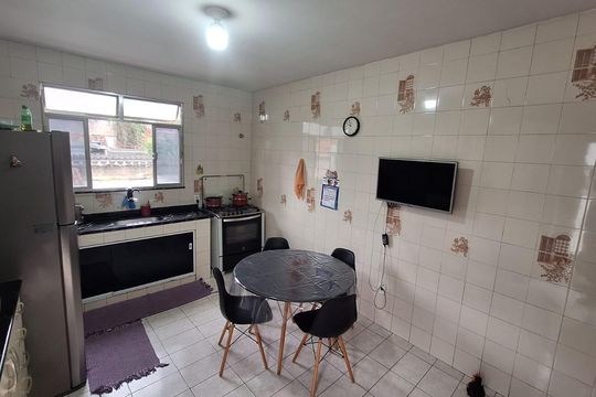 Cozinha de casa à venda com 3 quartos, 360m² em Taquara, Rio de Janeiro