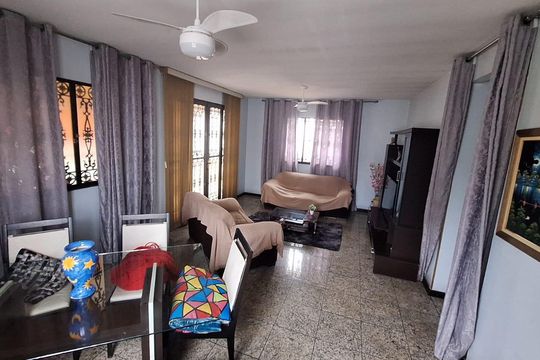Casa à venda com 3 quartos, 360m² em Taquara, Rio de Janeiro