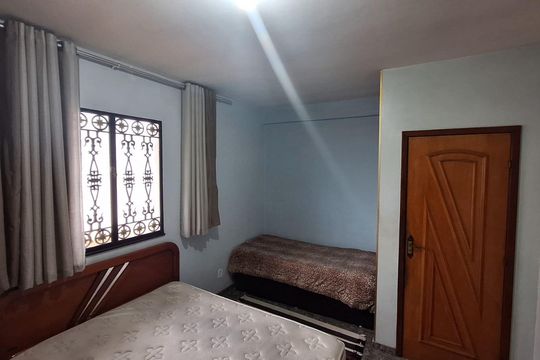 Quarto de casa à venda com 3 quartos, 360m² em Taquara, Rio de Janeiro