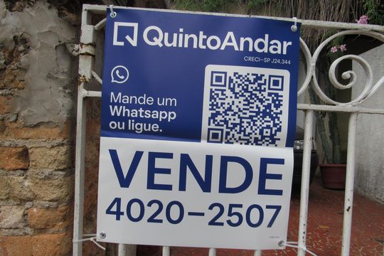 Placa de casa para alugar com 1 quarto, 300m² em Jardin Azul , Osasco