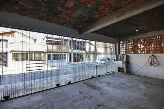 Garagem de casa de condomínio à venda com 2 quartos, 150m² em Jardim Monte Kemel, São Paulo