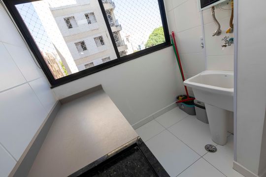 Área de serviço de apartamento para alugar com 1 quarto, 51m² em Centro, Campinas