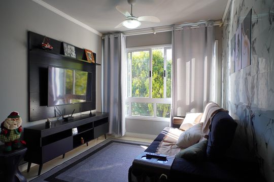 Sala de apartamento à venda com 1 quarto, 47m² em Vila Ipiranga, Porto Alegre