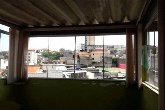 Casa à venda com 4 quartos, 200m² em Vila Ester (Zona Norte), São Paulo