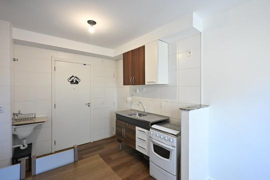 Cozinha de apartamento para alugar com 2 quartos, 32m² em Cidade Auxiliadora, São Paulo