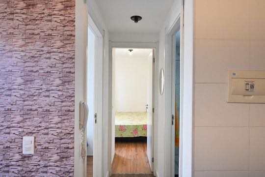 Corredor de apartamento para alugar com 2 quartos, 32m² em Cidade Auxiliadora, São Paulo