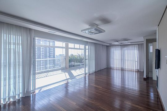 Sala de apartamento para alugar com 3 quartos, 256m² em Vila Gumercindo, São Paulo