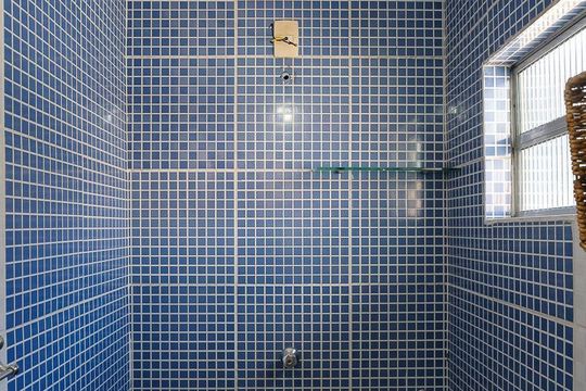 Banheiro da suíte de casa à venda com 2 quartos, 259m² em Jardim Sao Caetano, São Caetano do Sul