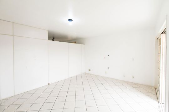 Suíte 2 de casa à venda com 5 quartos, 315m² em Niterói, Canoas